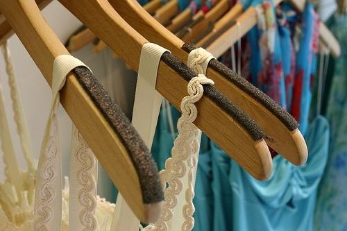 Self-Stick Foam Hanger Strips;Self-Stick Foam Hanger Strips;Self-Stick Foam Hanger Strips